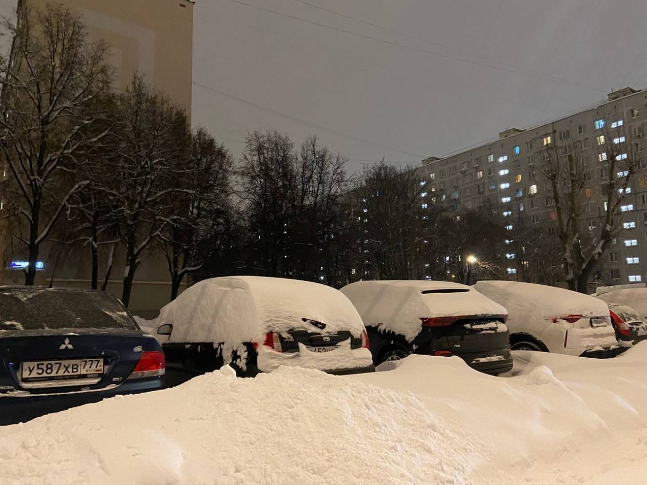 Снегопад в Москве ИА StolicaMedia