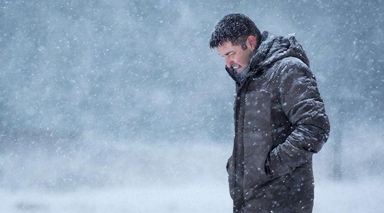 Сохраняем тепло в одежде даже в -40: эти 3 хитрости блокируют холод в самый лютый мороз ИИ Kandinsky (18+)