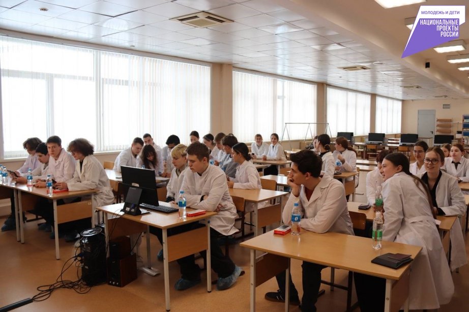 Тематическое фото Пресс-служба министерства образования и науки края