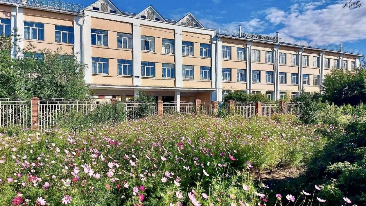 В Бурятии выделено 1,3 млрд рублей на ремонт в школах пресс-служба правительства Бурятии