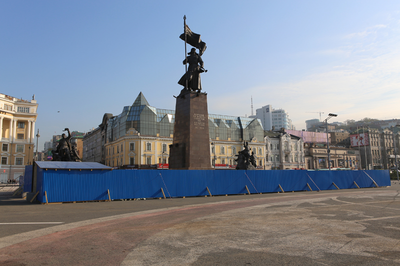 Памятник борцам за власть Советов на Дальнем Востоке, Фото с места события из других источников