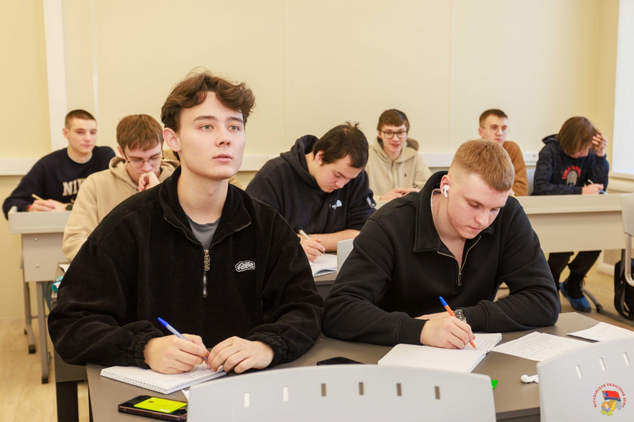 Поздравление Анатолия Широкова с Днем российского студенчества Источник