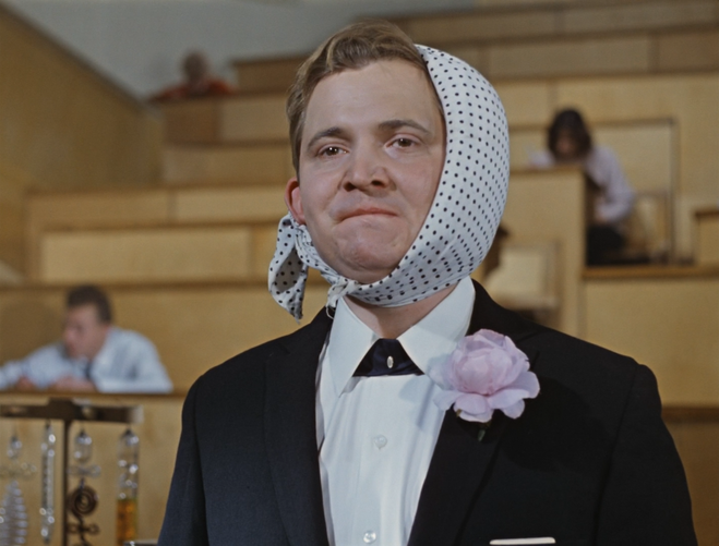 Фильм &quotОперация &quotЫ&quot и другие приключения Шурика&quot (6+) скриншот Кадр из фильма &quotОперация &quotЫ&quot и другие приключения Шурика&quot (6+)