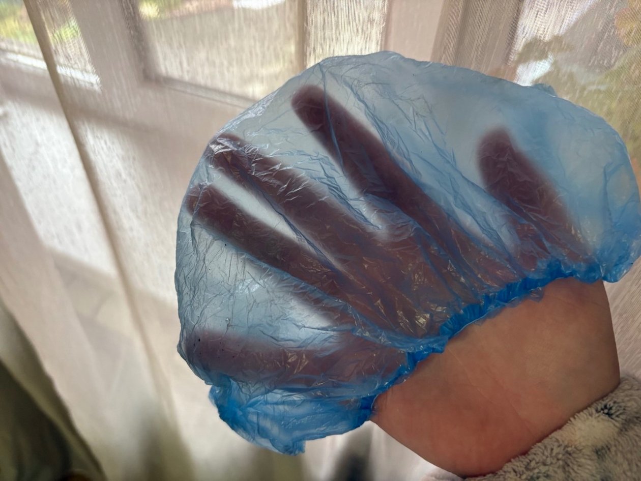 Покупаю бахилы сотнями - и не трачу время на уборку: простой способ навести порядок в доме за копейки ИА KrasnodarMedia