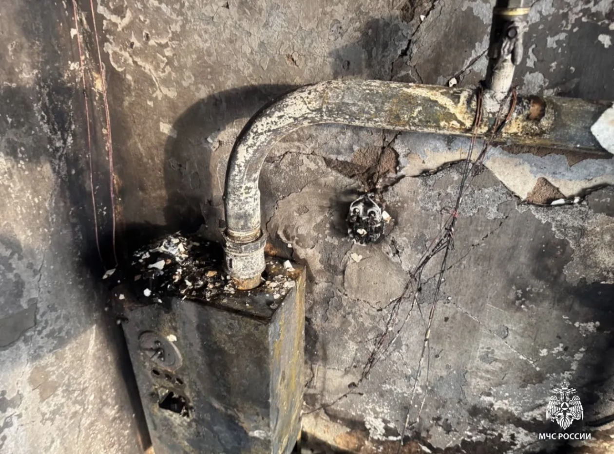 Мужчина пытался потушить пожар и отравился угарным газом в Вихоревке Пресс-служба ГУ МЧС России по Иркутской области