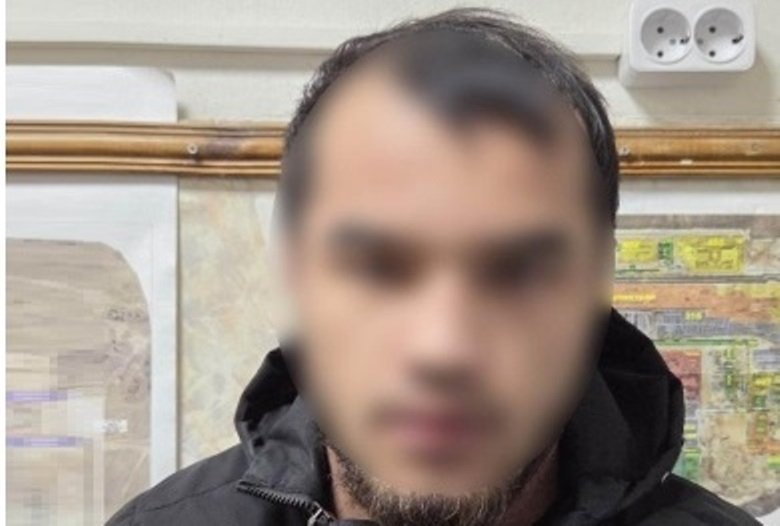 Посты в открытом доступе стоили двум мигрантам свободы УМВД России по Амурской области