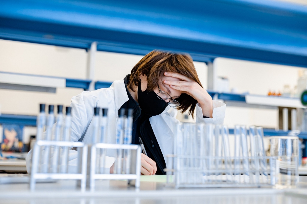 Дальневосточные ученые учат искусственный интеллект чувствовать запахи ДВФУ