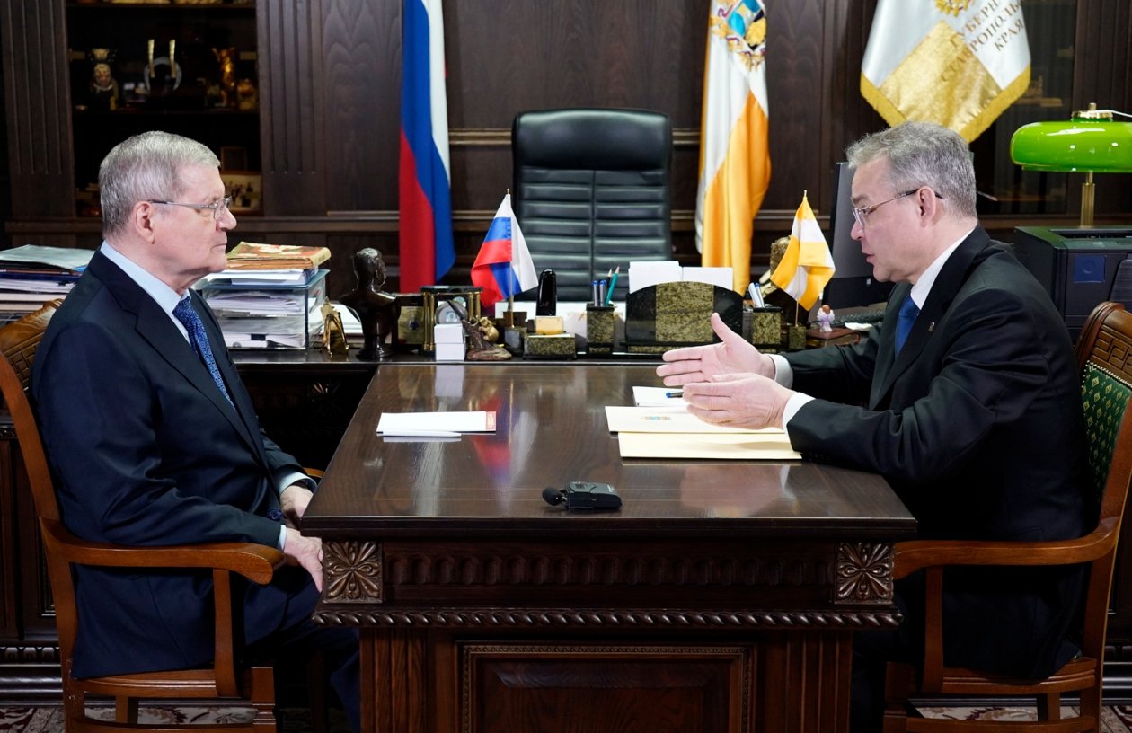 Губернатор Владимиров доложил полпреду Чайке о приоритетах бюджета Ставрополья на год пресс-служба правительства Ставрополья