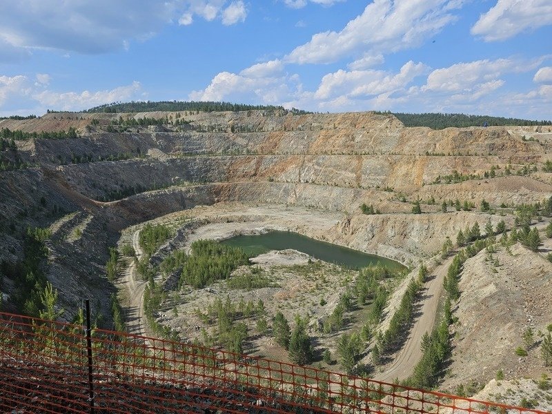 Крупнейшее в стране месторождение бериллия начнут добывать в Бурятии Главгосэкспертиза России