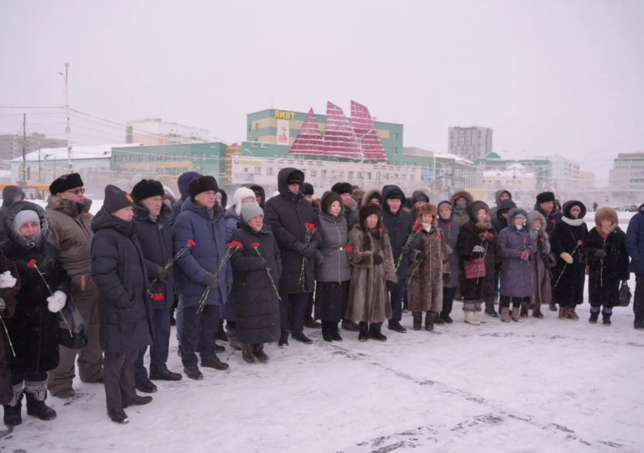 Якутск почтил память героев блокадного Ленинграда пресс-служба мэрии Якутска