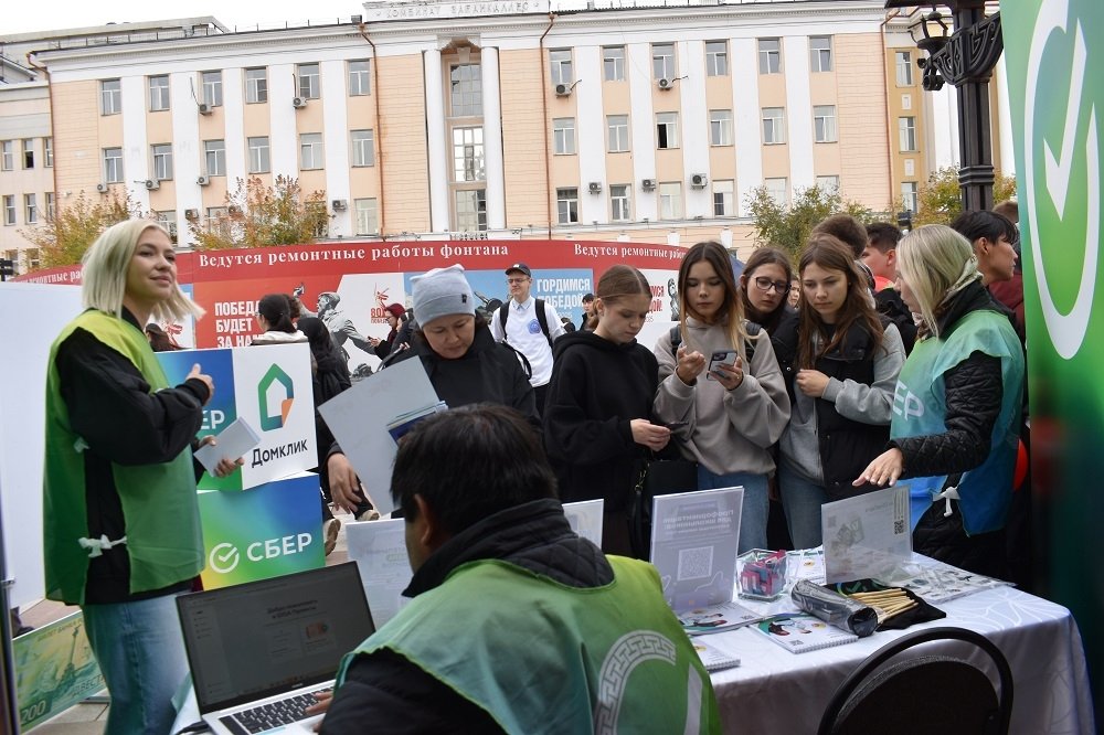 Студенты из Бурятии поступили в вузы в 2025 году с помощью образовательных кредитов Сбер