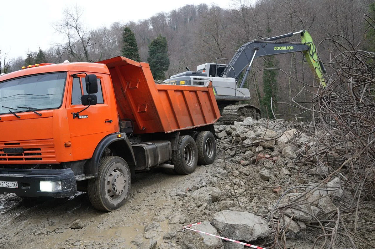 В Сочи за год снесли 138 самостроев Пресс-служба администрации Сочи