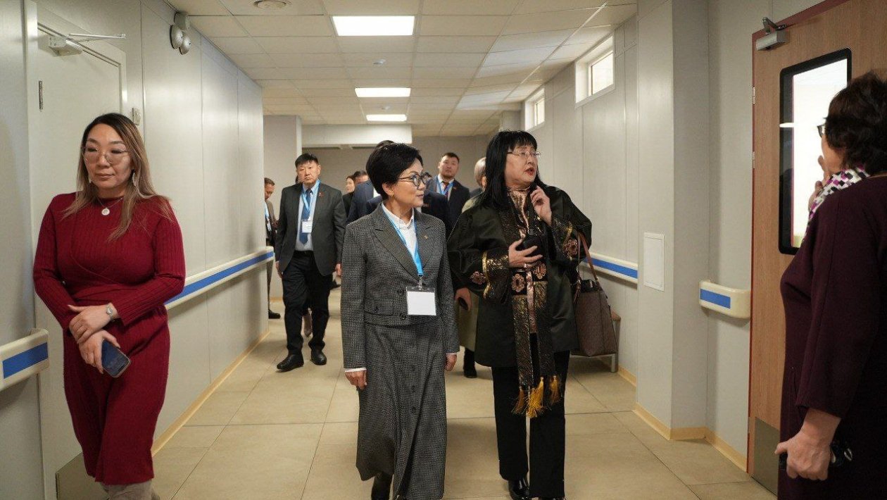 Монгольская делегация изучила опыт инклюзивной школы в Улан-Удэ горсовет Улан-Удэ