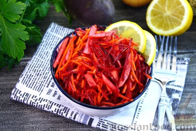Салат из сырой свёклы, яблок и моркови - гора витаминов и взрыв вкуса - польза, умноженная на 1000 russianfood.com