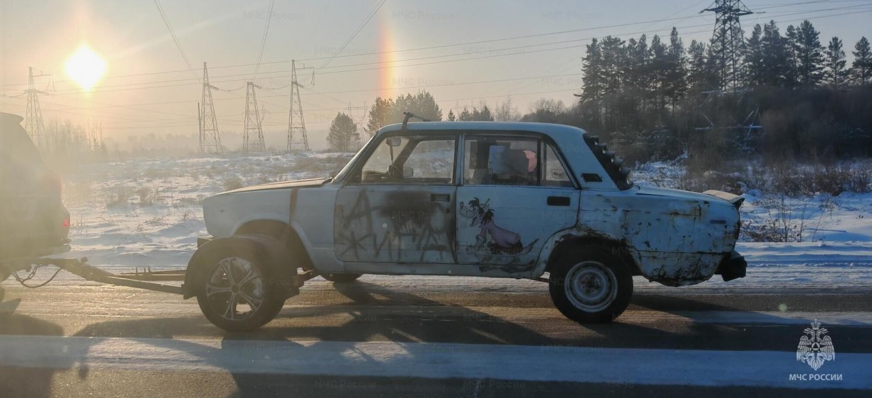 В Шелеховском районе пресекли проведение несанкционированных автогонок на льду Пресс-служба ГУ МЧС России по региону