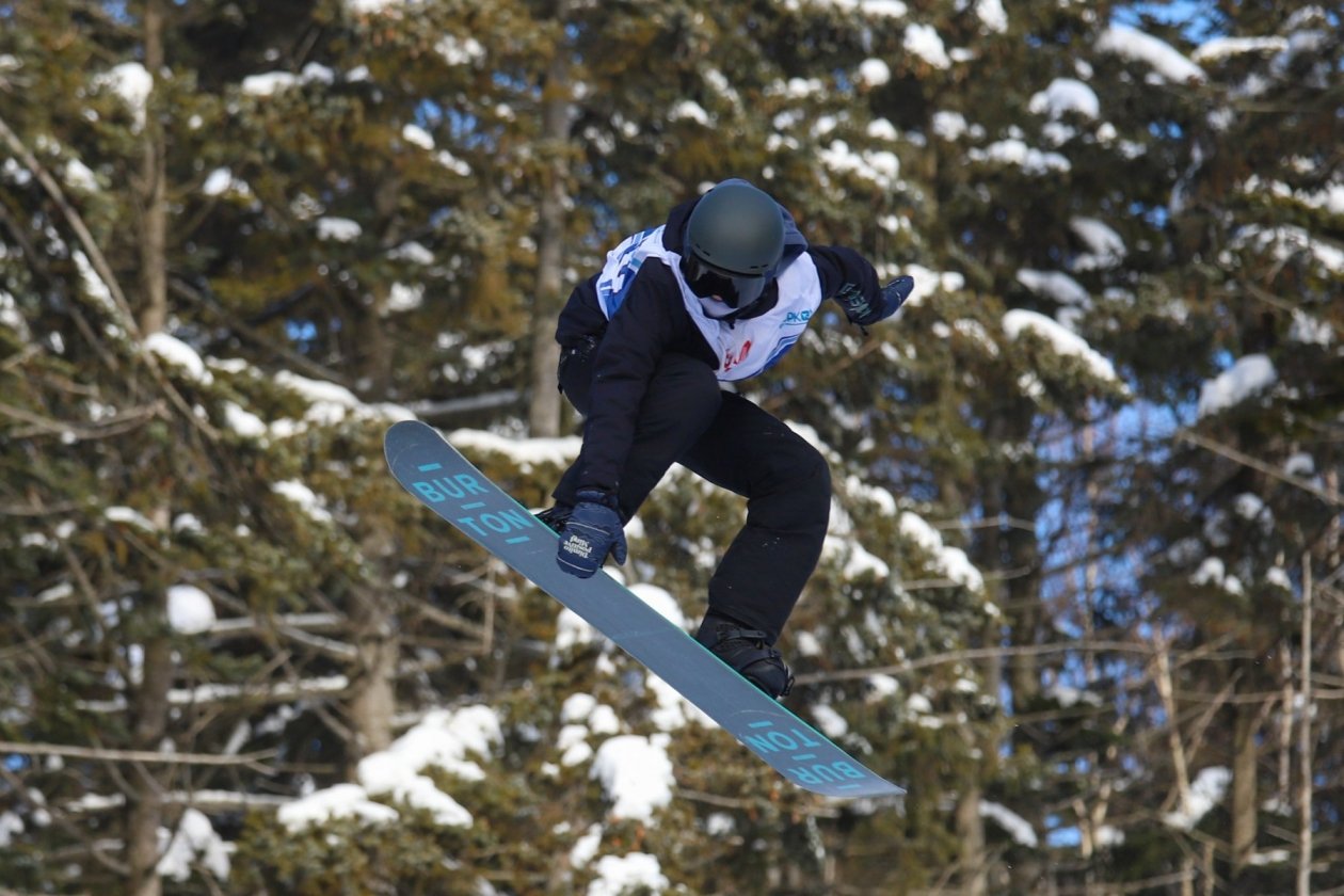 На Сахалине определили сильнейших сноубордистов в дисциплине биг-эйр пресс-служба министерства спорта Сахалинской области