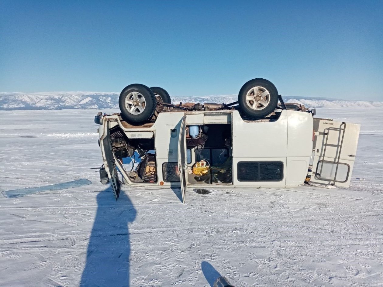 Туристка из Китая погибла в ДТП на льду Байкала ФГБУ &quotЗаповедное Прибайкалье&quot.