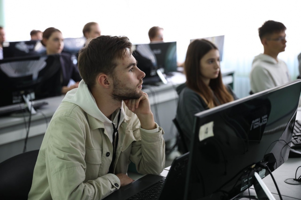 Студенты СКФУ покоряют ИT-вершины Илья Хачатурян, пресс-служба СКФУ