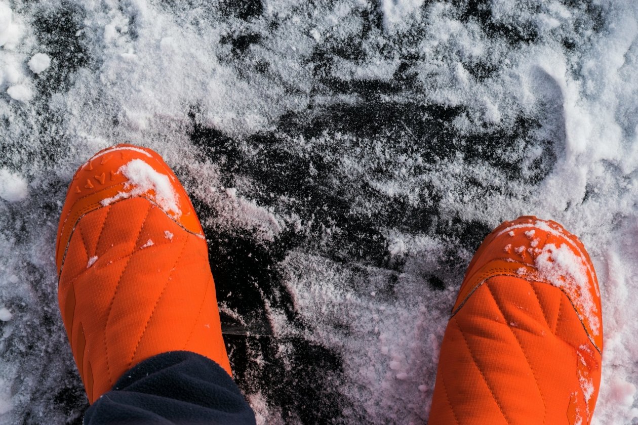 2 пшика на подошву в феврале - по льду бегаю как на марафоне: советская хитрость Paul Esch-Laurent/unsplash