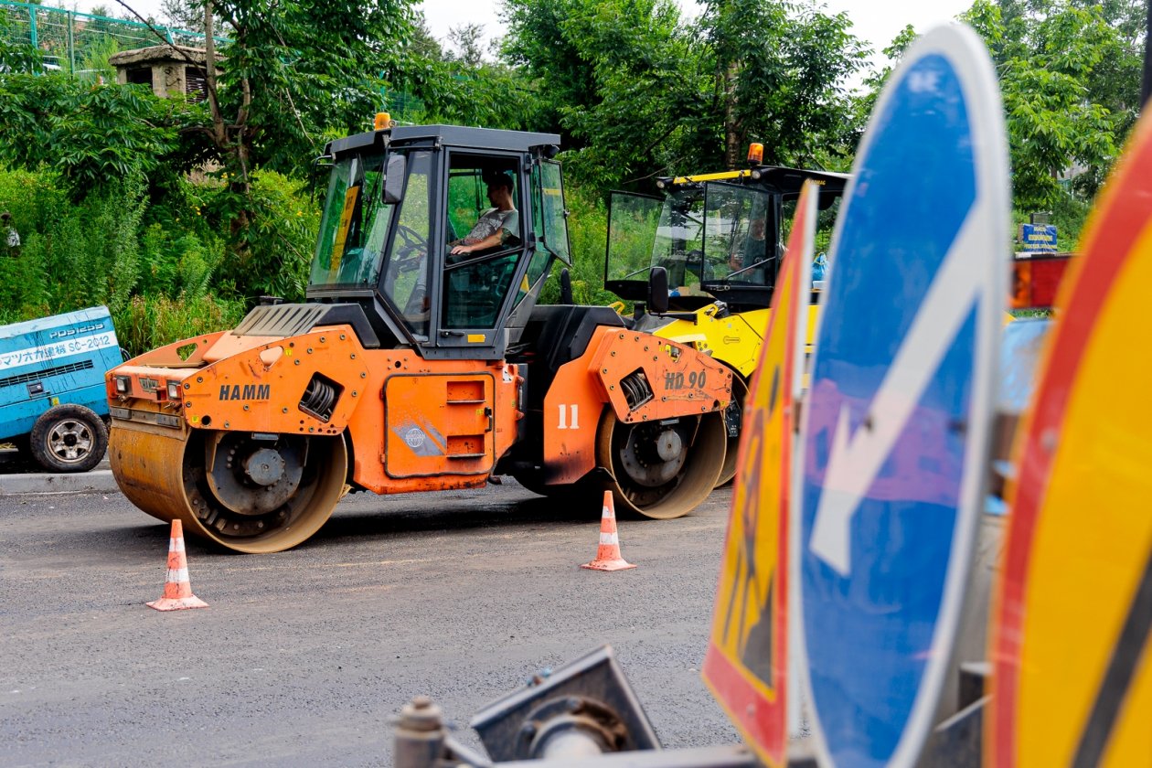 Ремонт дорог, спецтехника, дорога, асфальтирование, каток Евгений  Кулешов, ИА PrimaMedia.ru