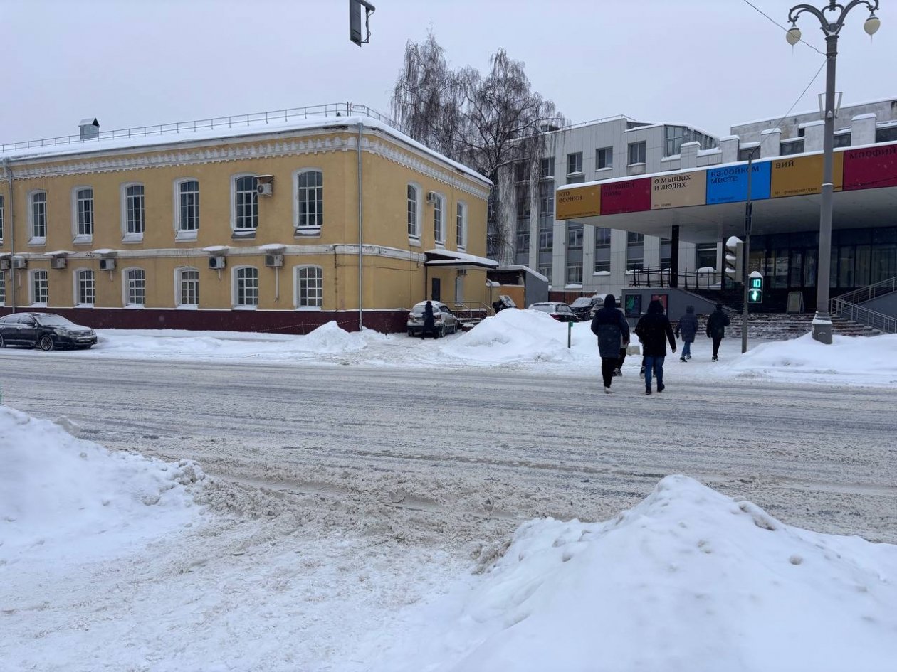 Последствия снегопада ИА StolicaMedia