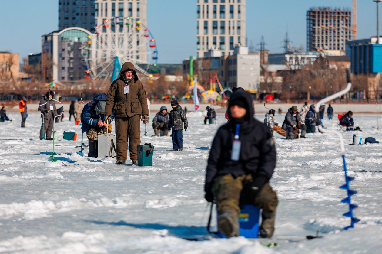 Снасти, рыба, бур, удочка, рыбалка, зимняя рыбалка, подледная рыбалка Илья Аверьянов, ИА PrimaMedia