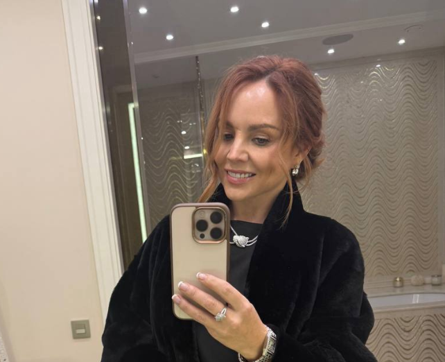 Тематическое фото Личные соцсети звезд