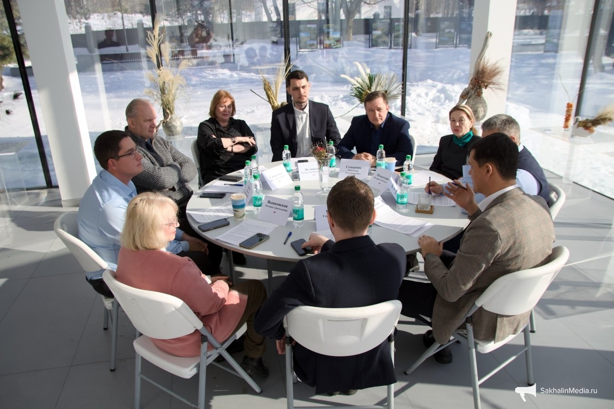 Круглый стол &quotСтарт большой кампании в Госдуму — 2026&quot Анастасия Александрова, ИА SakhalinMedia
