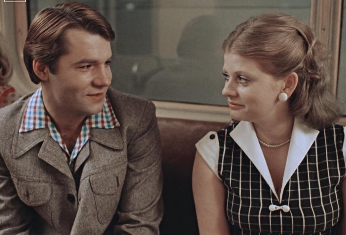 Эти фильмы в СССР засмотрели до дыр: самые кассовые картины советского проката Кадр из фильма (18+)