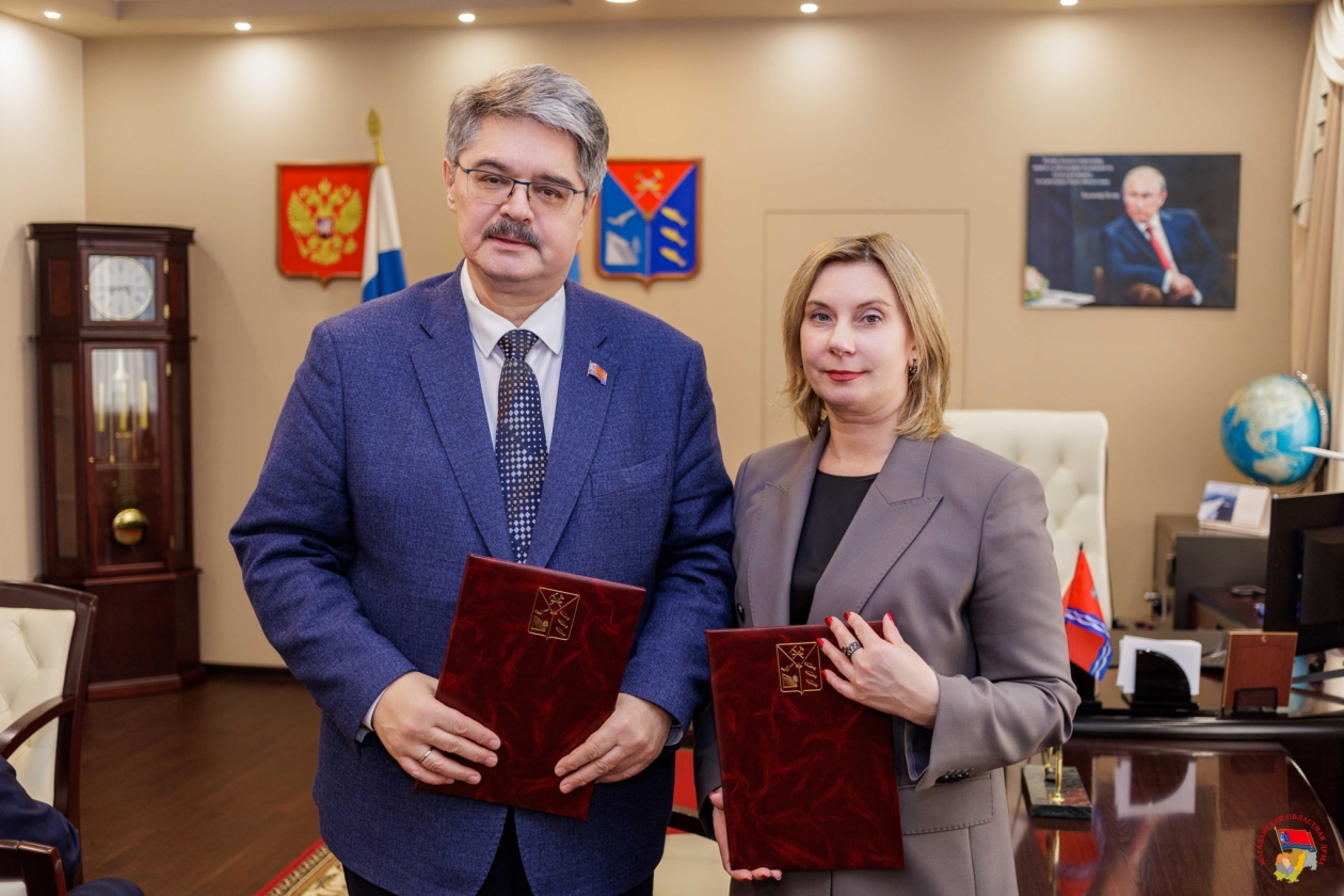 Магаданская областная Дума и СВГУ объединяют усилия Источник