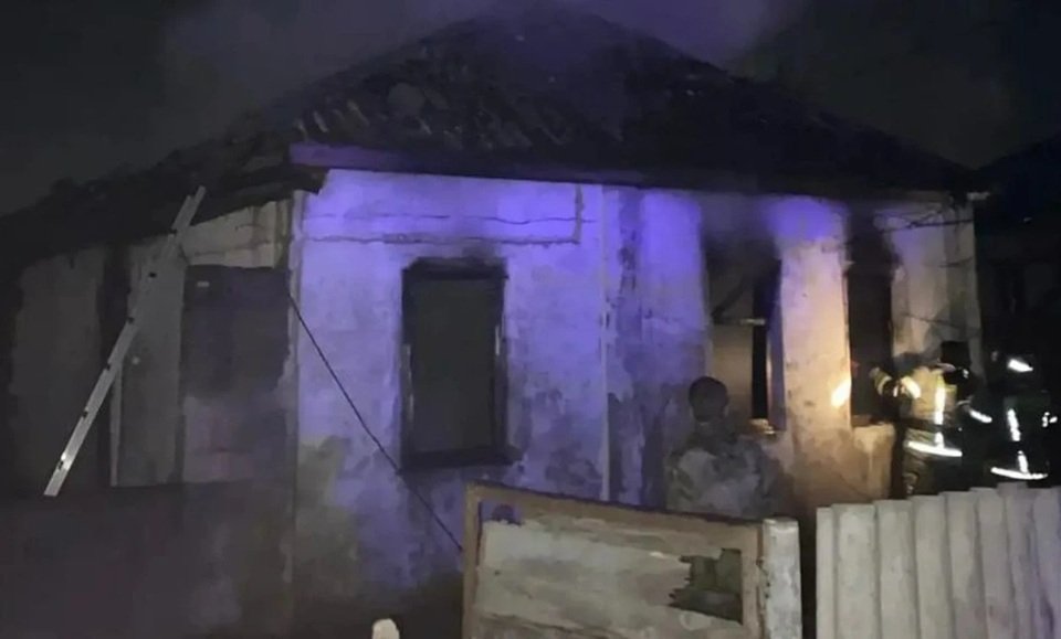 Два человека погибли при пожаре в частном доме на Кубани t.me/gkykkupb
