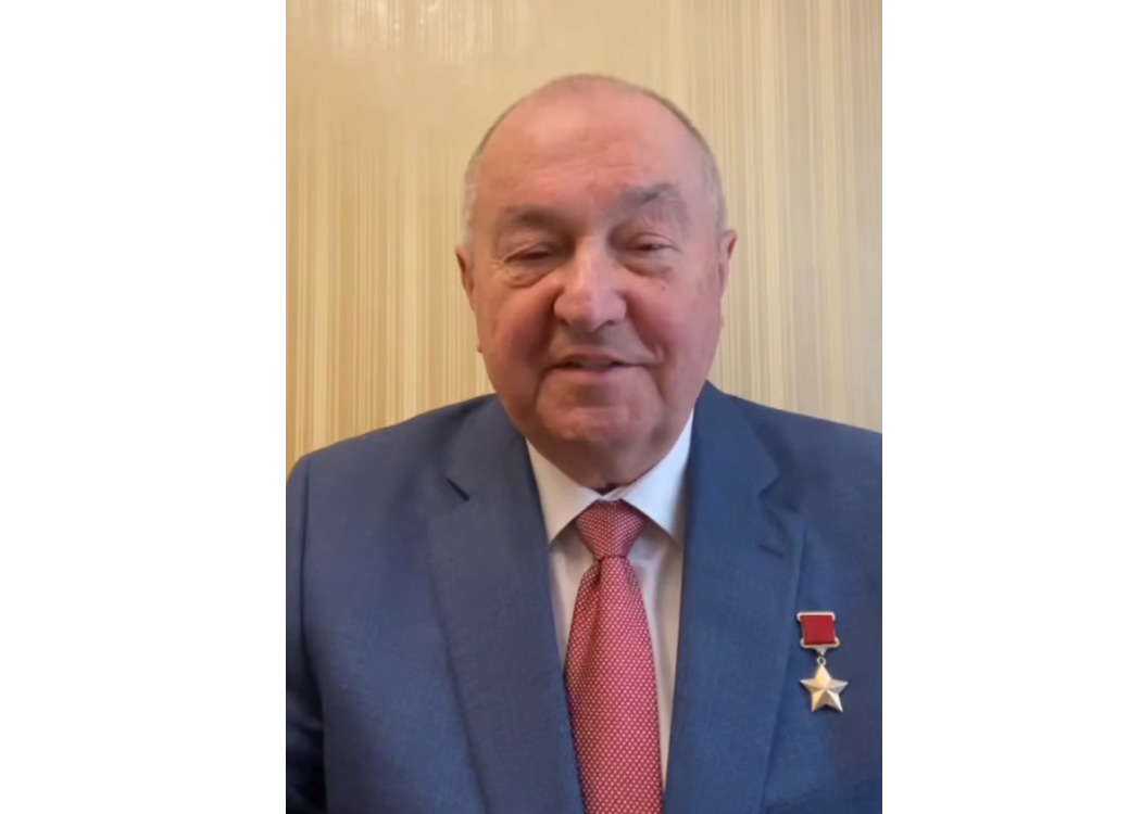 космонавт Владимир Титов из тг-канала (18+)  губернатора Забайкалья