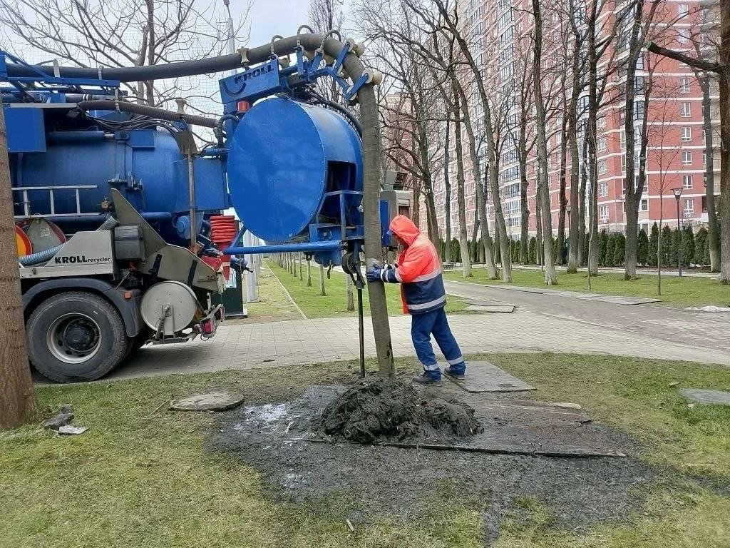 Специалисты Водоканала извлекли 10 кубов мусора из канализации в Краснодаре Росводоканал Краснодар