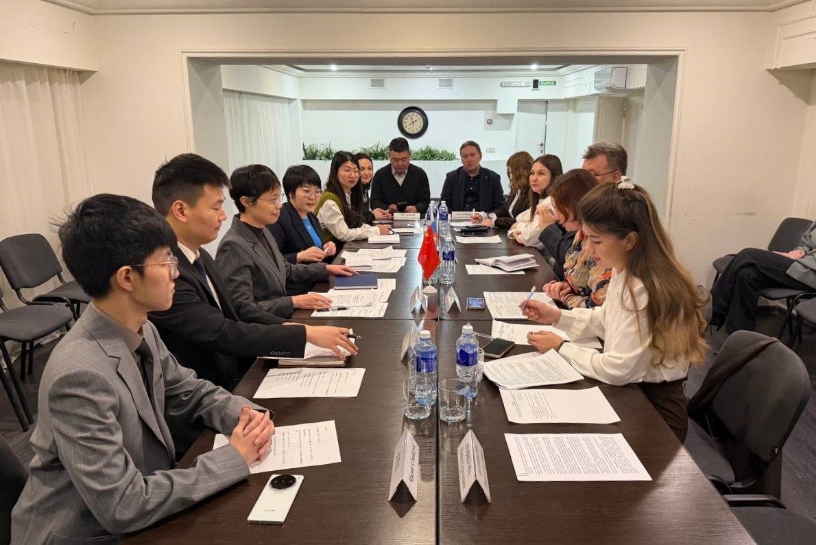 Туристический потенциал Иркутской области представили генконсулу Китая правительство Иркутской области