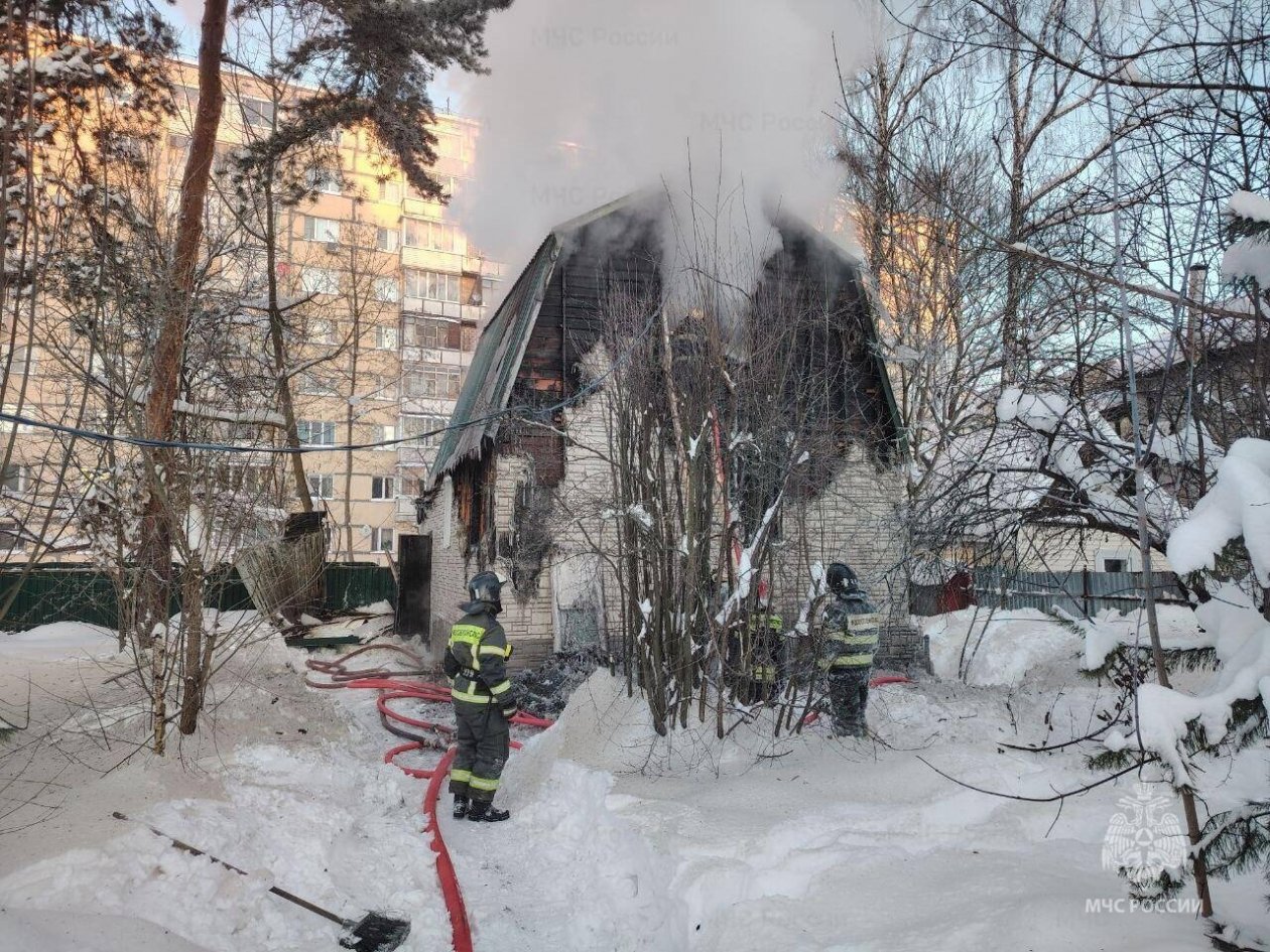 Последствия пожара в частном доме в Подмосковье VK / ГУ МЧС России по Подмосковью