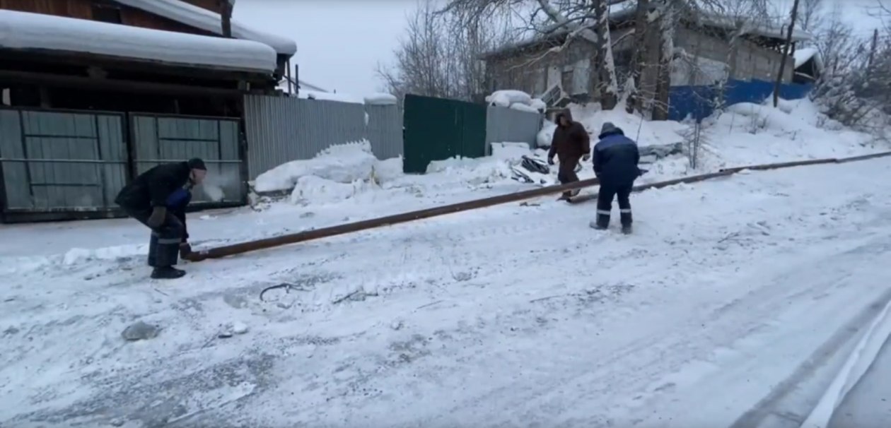 В Бодайбо прокладывают резервный водовод Тг-канал (18+) Игоря Кобзева