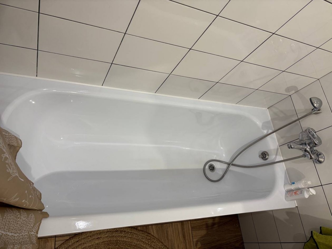 Протерла этим ванну — и за 15 минут избавилась от желтизны и налета: сантехника сияет благодаря 1 копеечному продукту ИА KrasnodarMedia