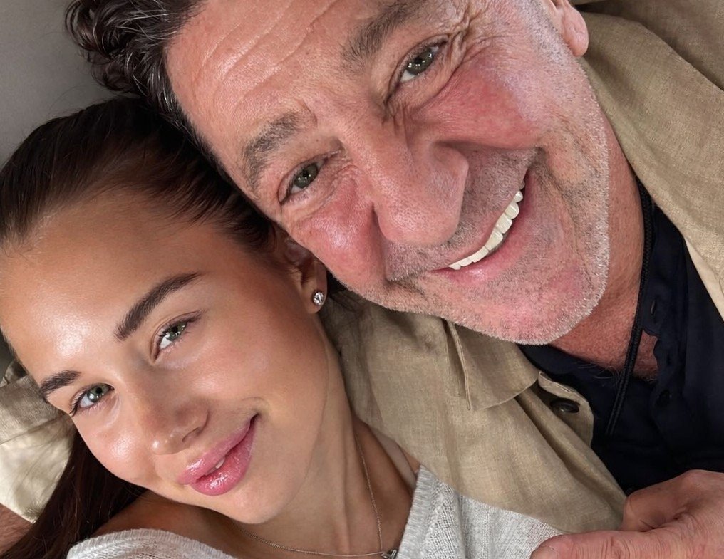 Тематическое фото Личные соцсети Авроры Кибы