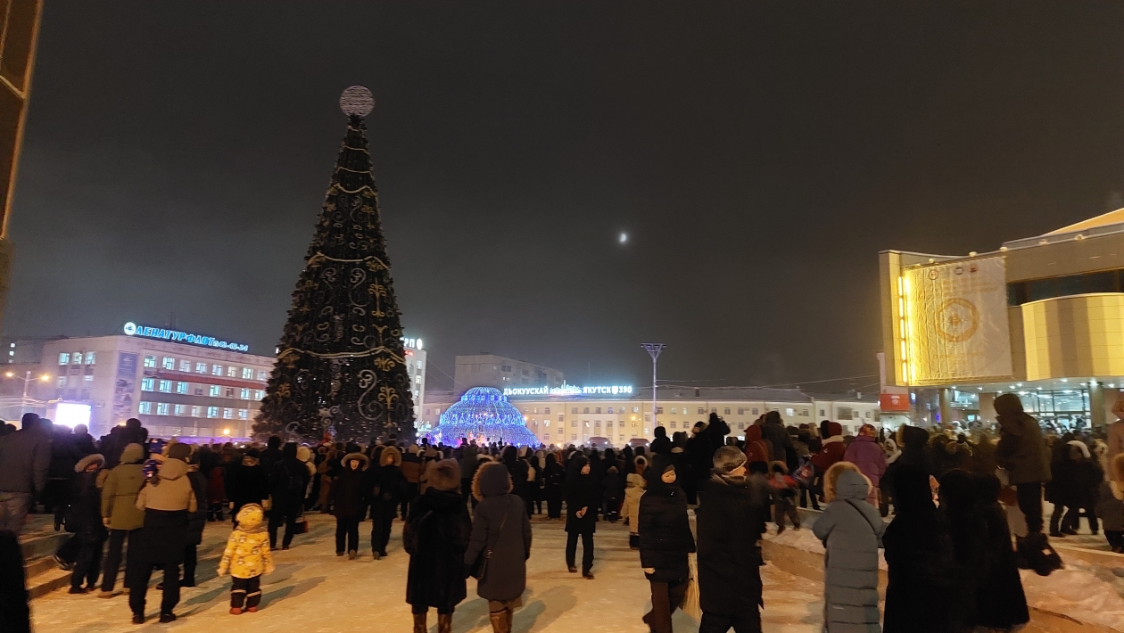 Елка в Якутске ИА YakutiaMedia