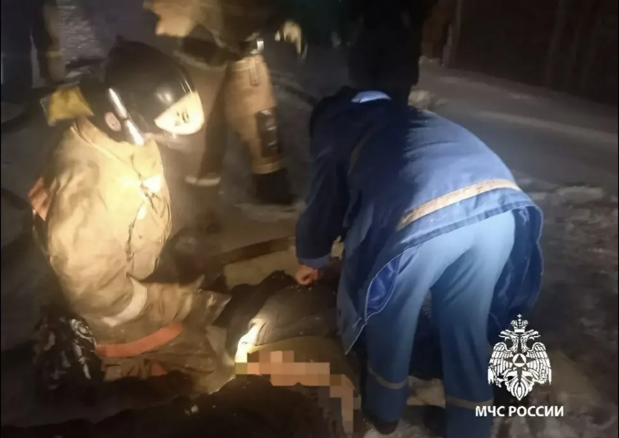 В Братске мужчина погиб на пожаре в гараже МЧС по Иркутской области