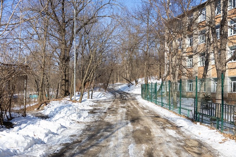 Во Владивостоке 630 метров дороги у &quotМинного городка&quot приведут в порядок пресс-служба администрации Владивостока