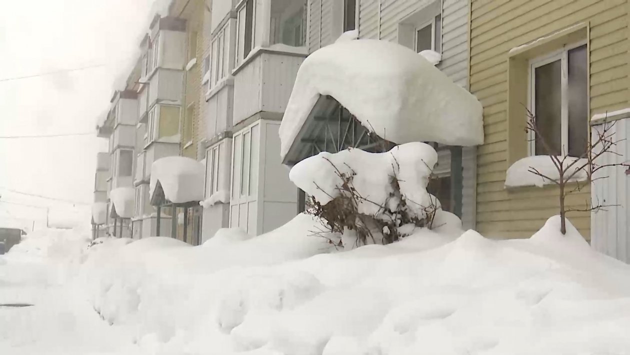 &quotГубернаторский контроль&quot проверил расчистку дворов в Тымовском и Ногликском районах пресс-служба правительства Сахалинской области