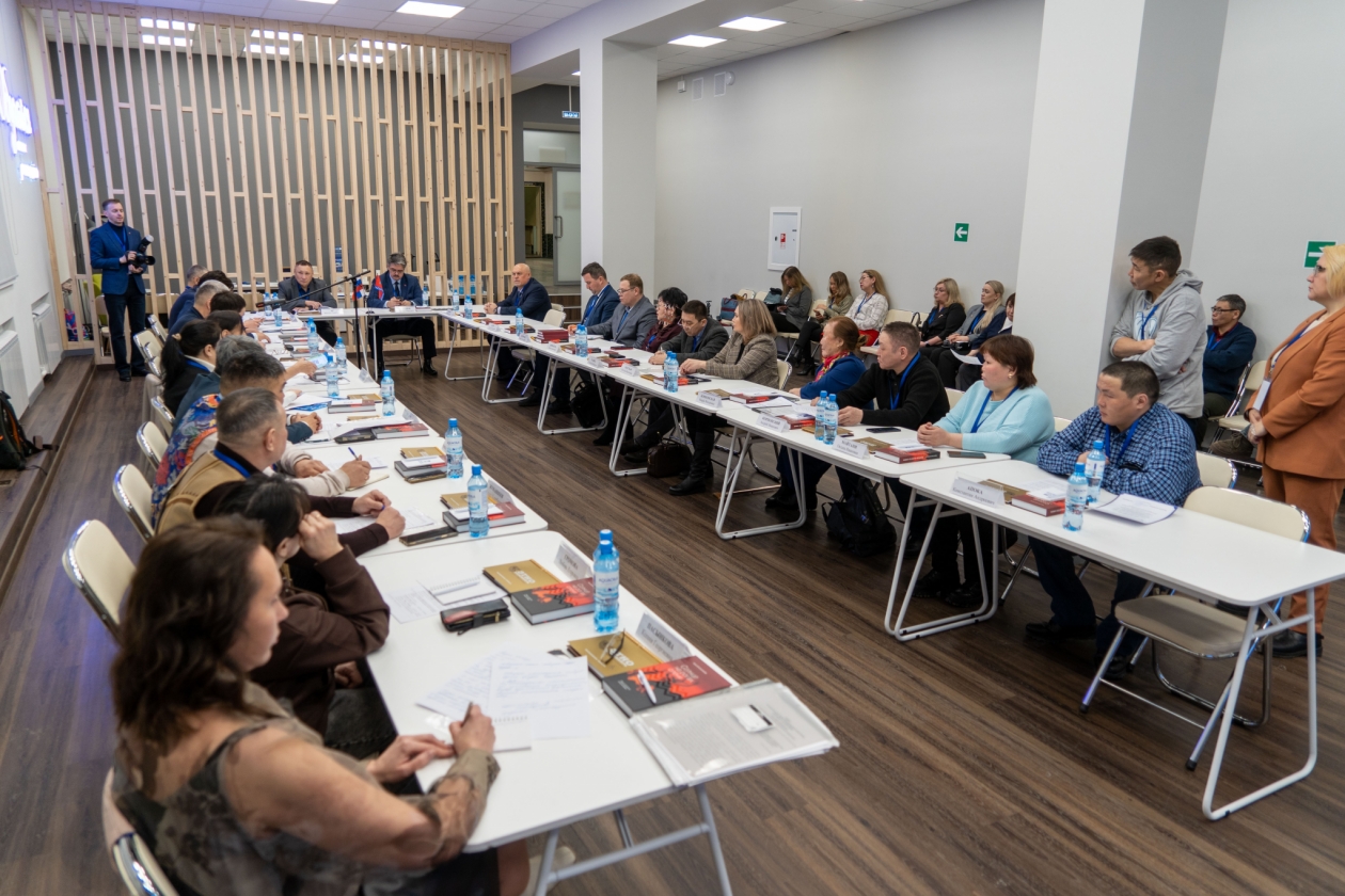 На Колыме дан старт совещанию Национального союза оленеводов Источник