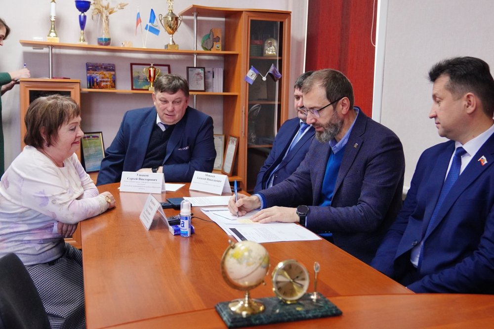 ЗС Приангарья проработает механизм обеспечения льготными лекарствами поселений без аптек Мария Иванова