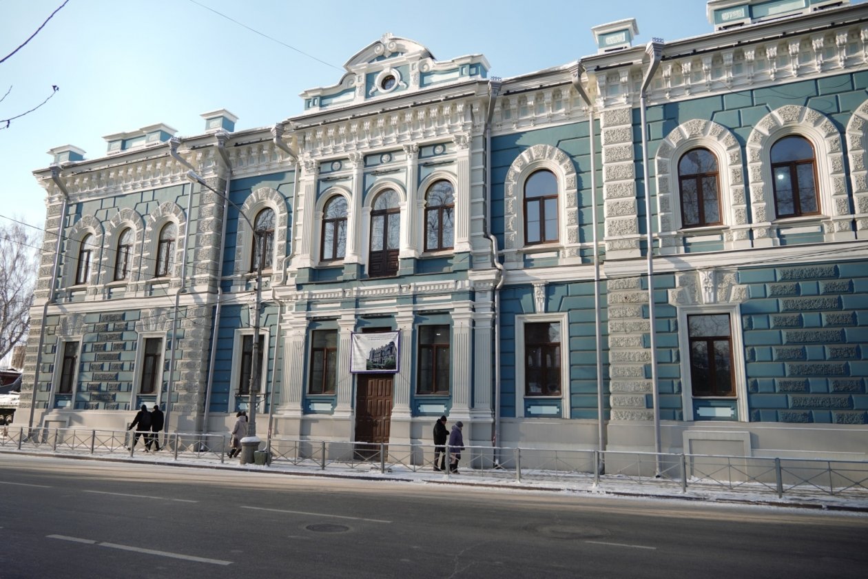 Ремонт Дома офицеров в Иркутске вышел на финишную прямую Пресс-служба правительства Иркутской области