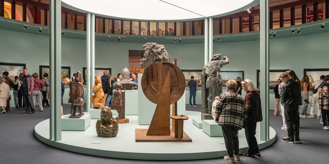 Выставка https://www.mos.ru/