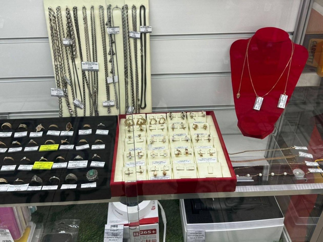 В магазинах изъяли более 12 тысяч изделий Следком Крыма и Севастополя