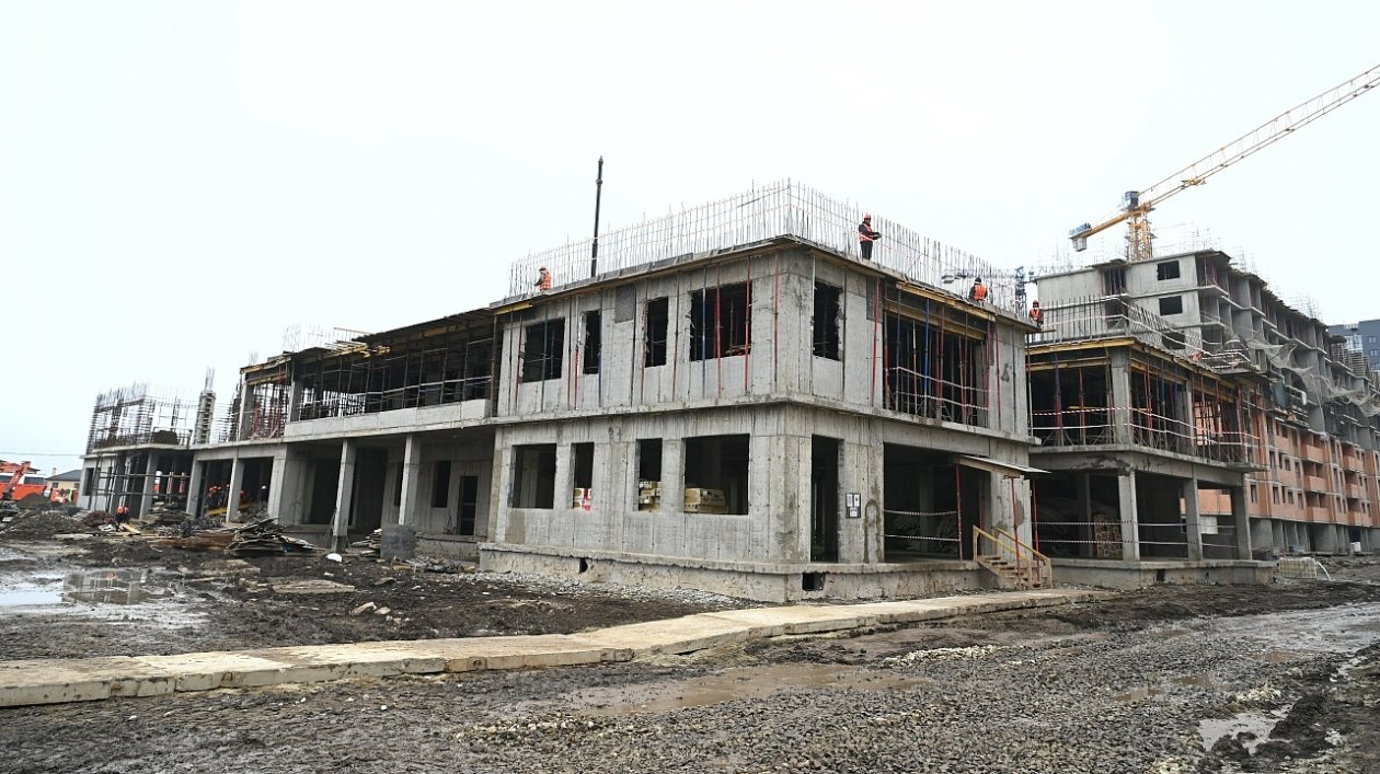 Наумов раскритиковал темпы возведения детсада в новом районе Краснодара Пресс-служба администрации Краснодара