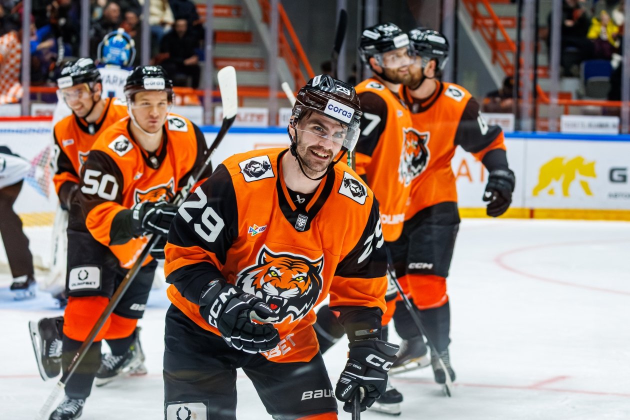 Момент игры Пресс-служба ХК &quotАмур&quot