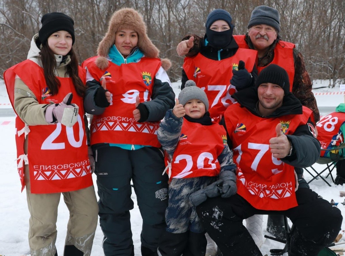 Участники фестиваля &quotЗубарь&quot Из архива пресс-службы администрации ЕМР